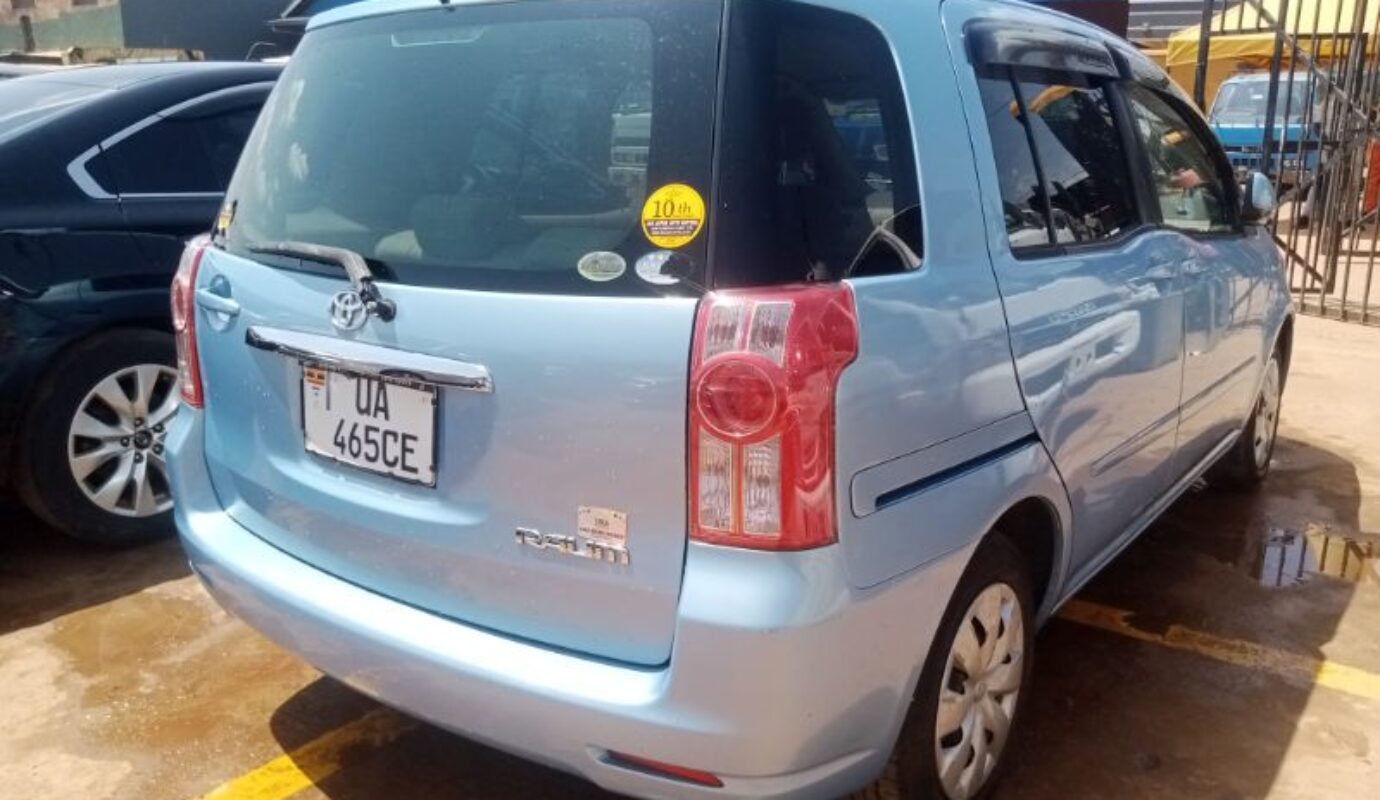 Toyota Raum