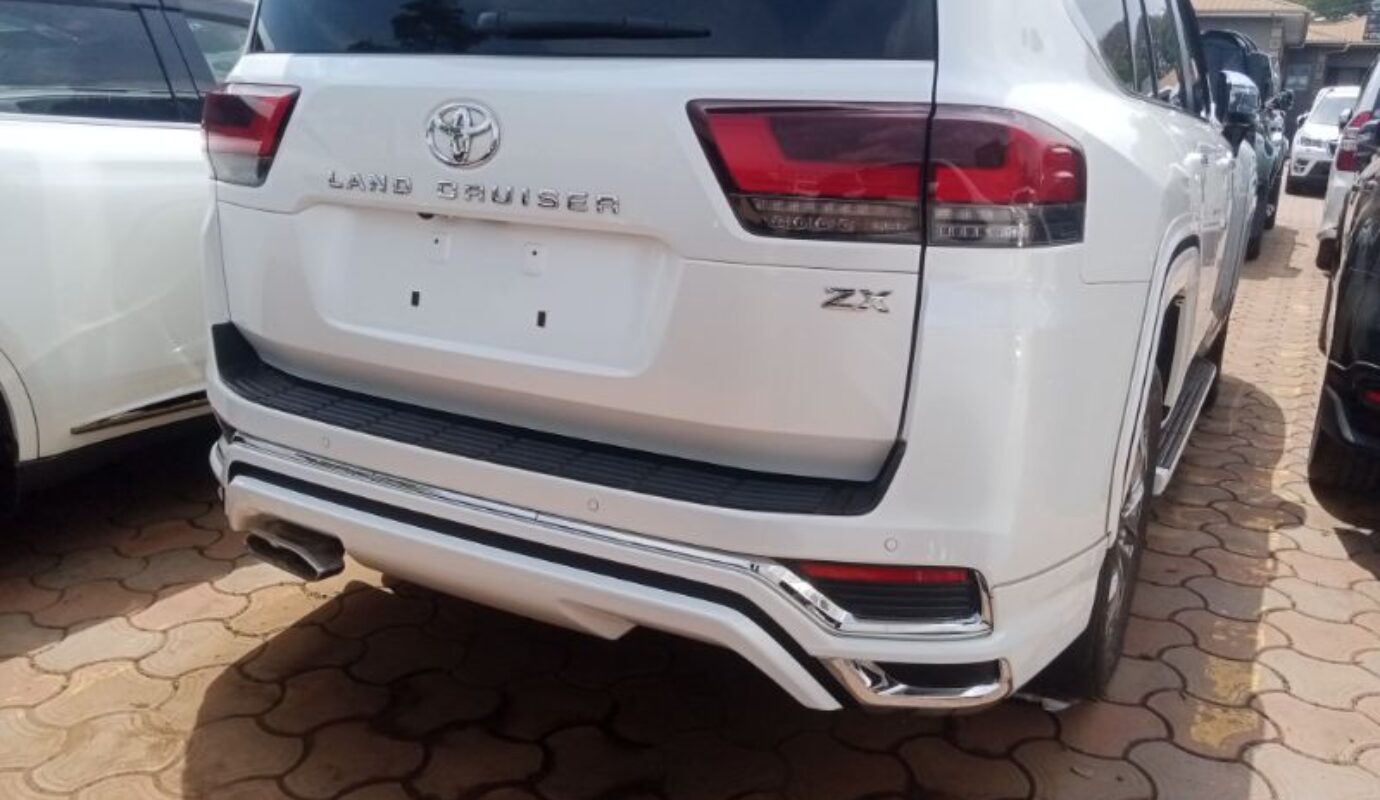 Toyota Land cruiser ZX