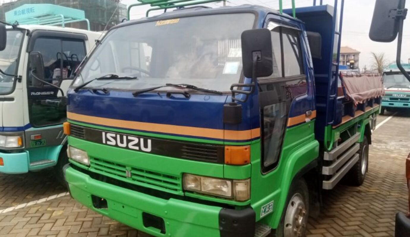 Isuzu Forward Juston