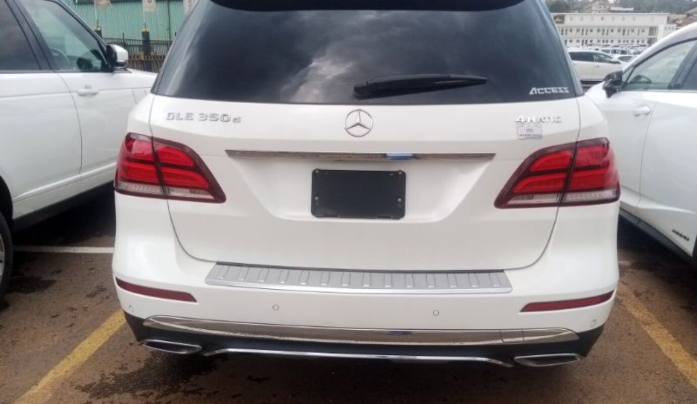 Mercedes Benz GLE350d