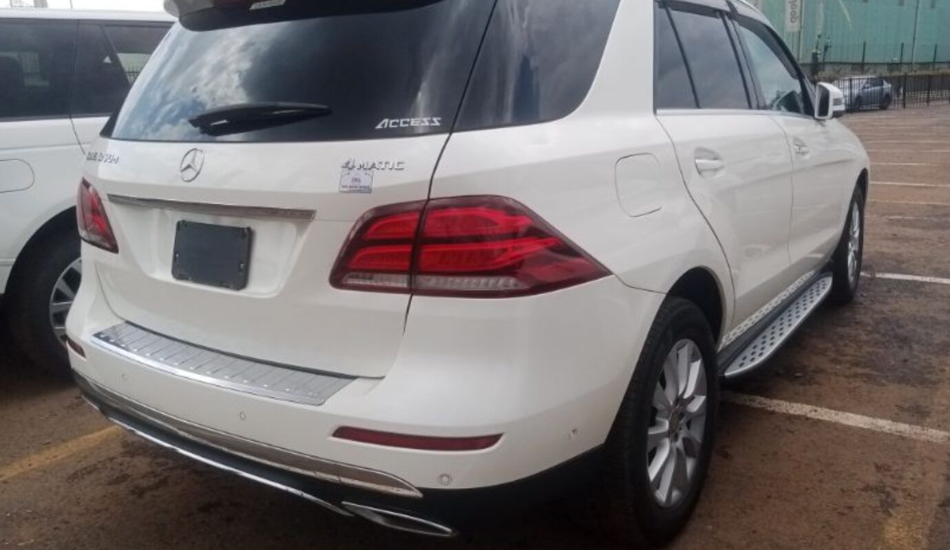 Mercedes Benz GLE350d