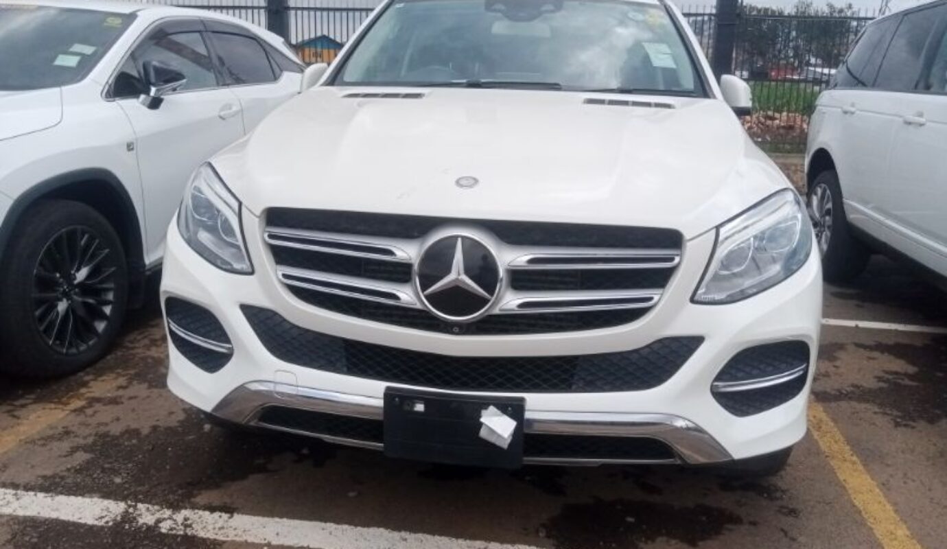 Mercedes Benz GLE350d