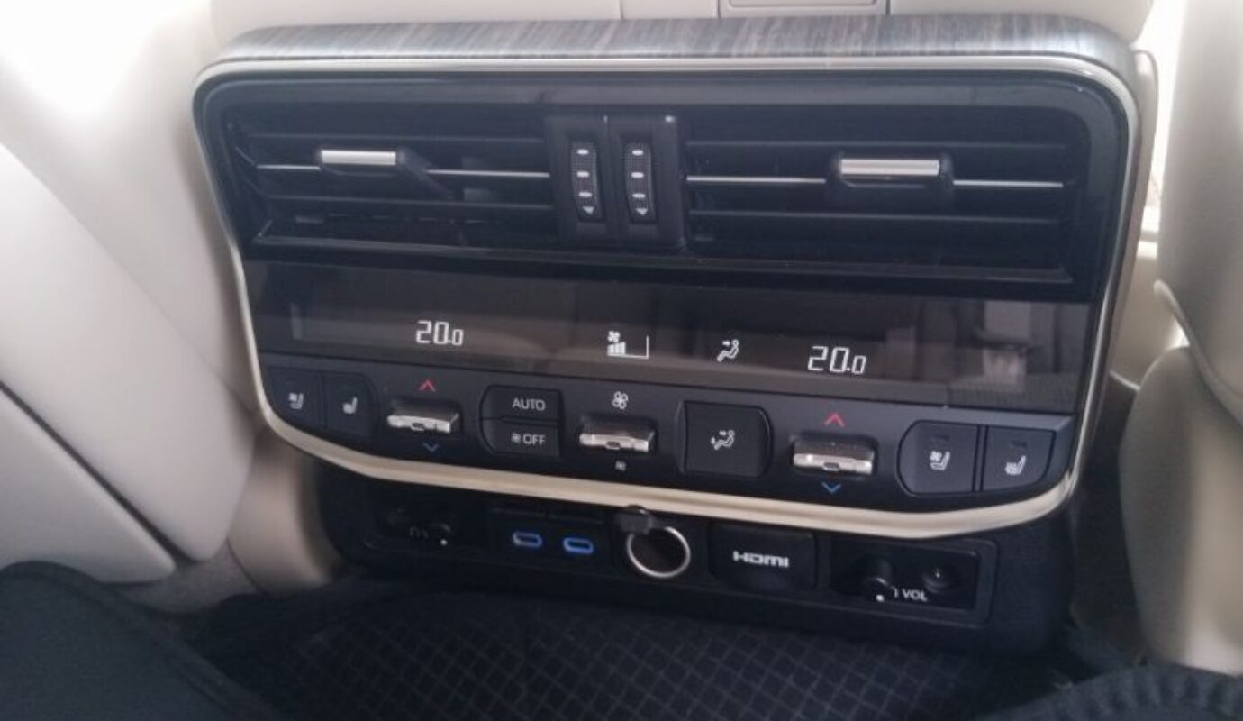 Toyota Land cruiser ZX