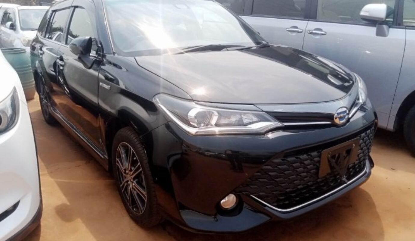 Toyota Fielder Hybrid